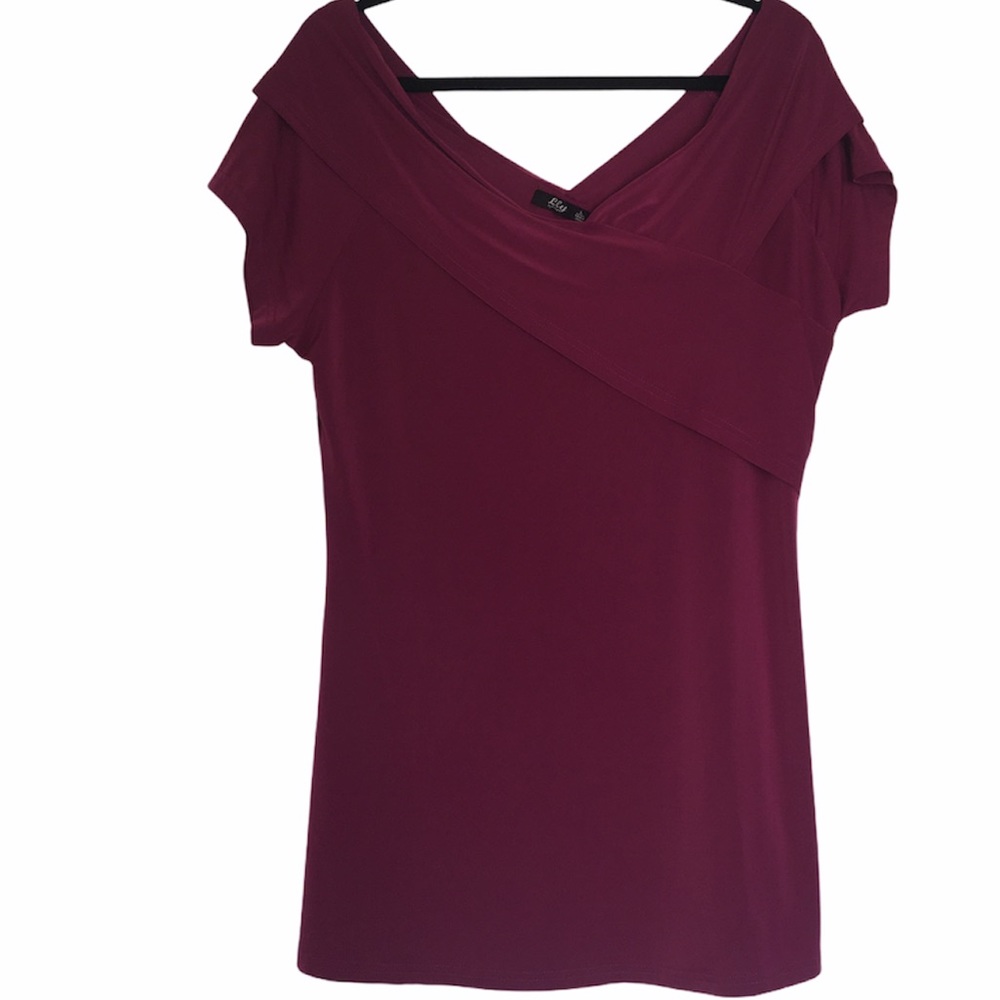 Lily by Firmiana Magenta Short Sleeve Top
